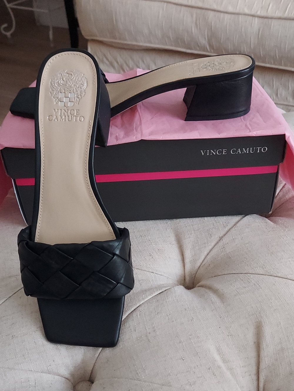 Black Leather Slides NWT Vince Camuto Semtera Style